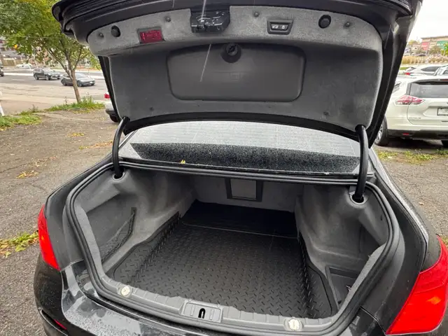 2012 BMW 7-Series 4dr Sdn ALPINA B7 xDrive LWB AWD - Photo 6