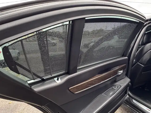 2012 BMW 7-Series 4dr Sdn ALPINA B7 xDrive LWB AWD - Photo 17