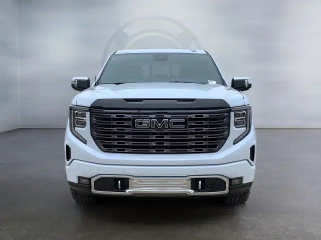 2026 GMC Sierra 1500 - Photo 2