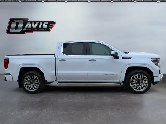 2026 GMC Sierra 1500 - Photo 4