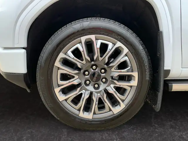 2026 GMC Sierra 1500 - Photo 10