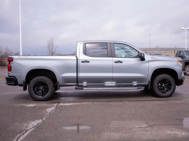 2024 Chevrolet Silverado 1500 LT Trail Boss - Keyless Starts - Photo 9