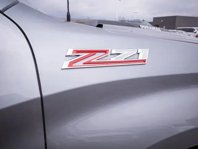 2024 Chevrolet Silverado 1500 LT Trail Boss - Keyless Starts - Photo 17