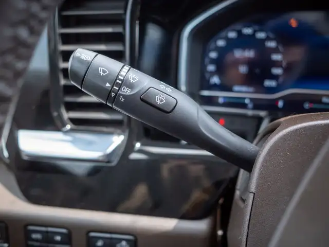 2024 Chevrolet Silverado 1500 LT Trail Boss - Keyless Starts - Photo 26