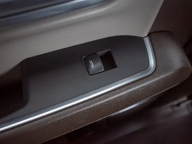 2024 Chevrolet Silverado 1500 LT Trail Boss - Keyless Starts - Photo 65
