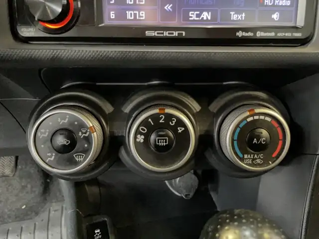 2013 Scion TC - Photo 18