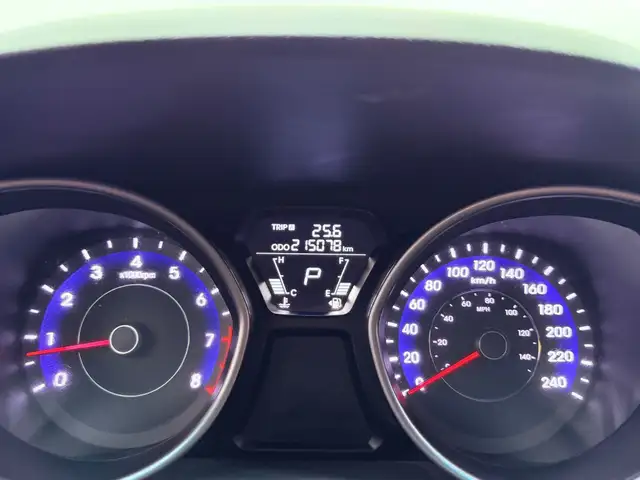 2013 Hyundai Elantra GT 4dr Sedan Auto, FWD, 1.8L 4cyl, - Photo 10