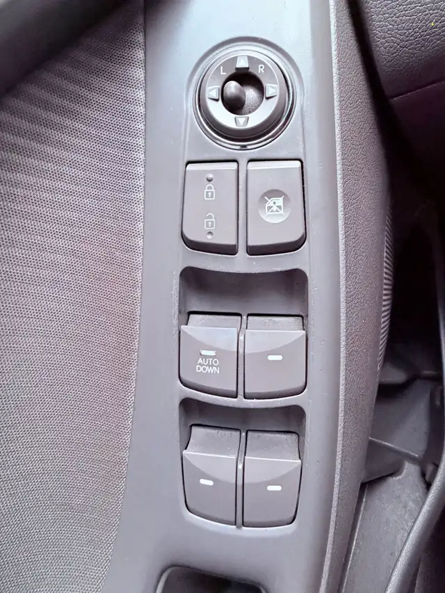 2013 Hyundai Elantra GT 4dr Sedan Auto, FWD, 1.8L 4cyl, - Photo 18