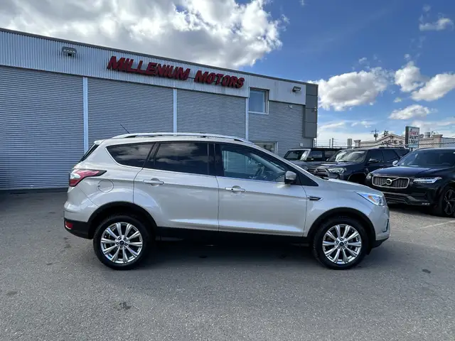 2017 Ford Escape TITANIUM ECOBOOST AWD/NAVIGATION/B-CAM/PANO ROO - Photo 19