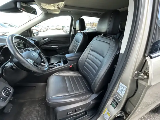 2017 Ford Escape TITANIUM ECOBOOST AWD/NAVIGATION/B-CAM/PANO ROO - Photo 37