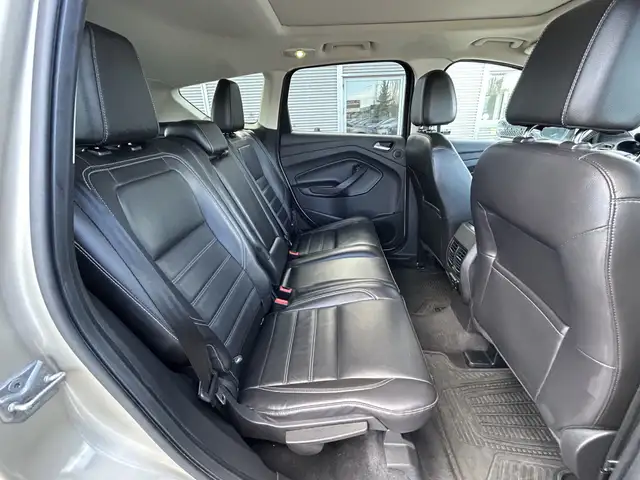 2017 Ford Escape TITANIUM ECOBOOST AWD/NAVIGATION/B-CAM/PANO ROO - Photo 41