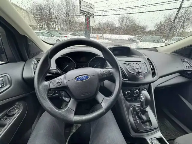 2015 FORD Escape - Photo 10
