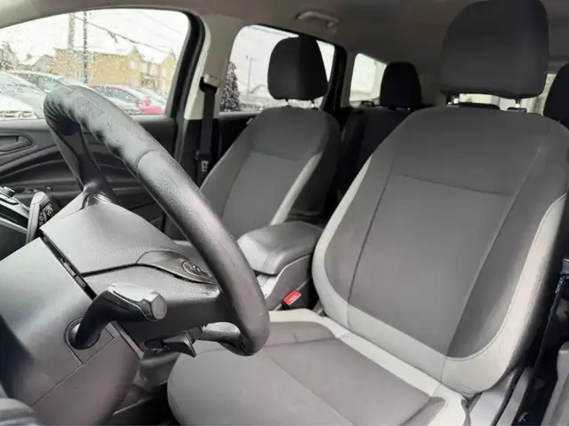 2015 FORD Escape - Photo 13