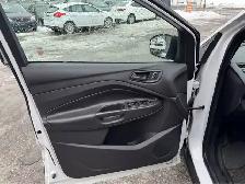 2015 FORD Escape - Photo 16