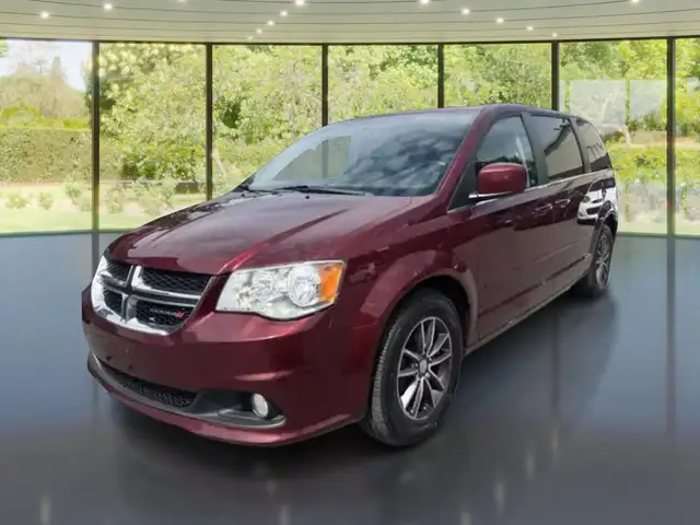 2017 DODGE Grand Caravan SXT Premium