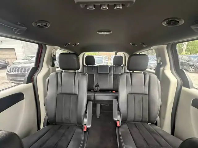 2017 DODGE Grand Caravan SXT Premium - Photo 19