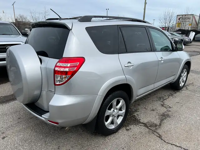 2011 Toyota RAV4 Limited - Photo 5