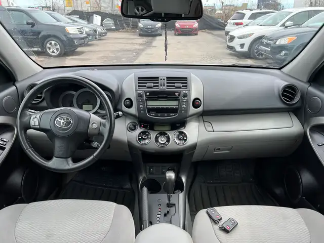 2011 Toyota RAV4 Limited - Photo 24