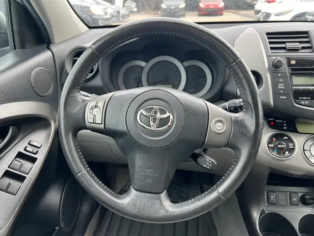 2011 Toyota RAV4 Limited - Photo 27
