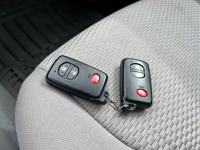 2011 Toyota RAV4 Limited - Photo 31