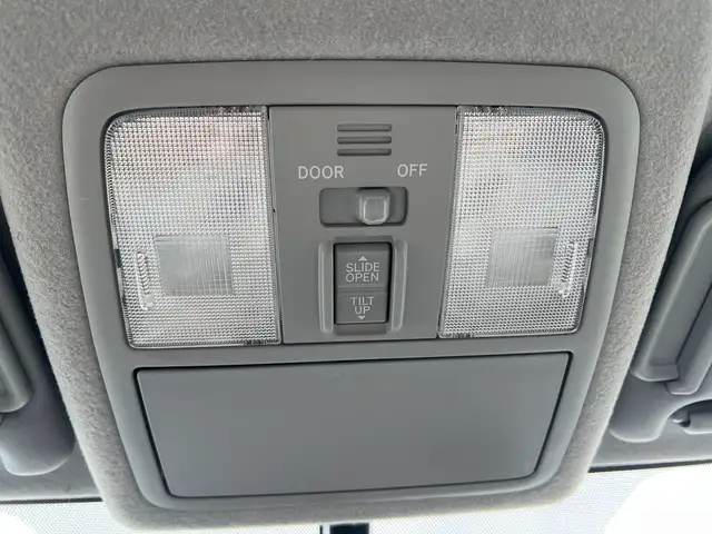 2011 Toyota RAV4 Limited - Photo 32