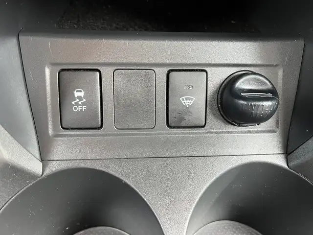 2011 Toyota RAV4 Limited - Photo 34
