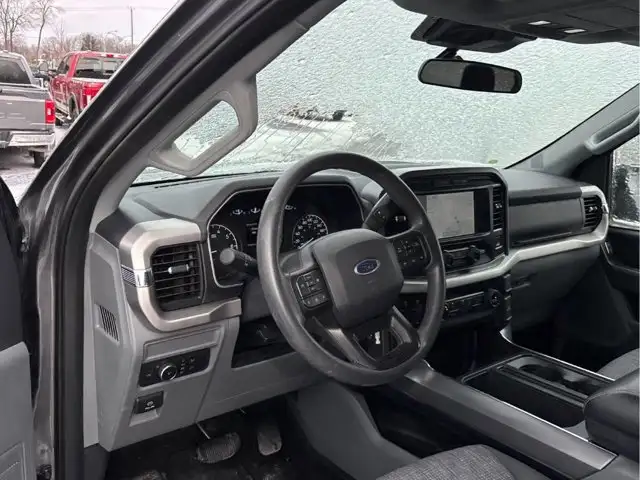 2022 Ford F-150 XLT | 3.5L EcoBoost | XTR | Tow Pkg | Bucket - Photo 2