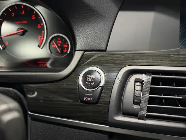 2013 BMW 5-Series 528i xDrive - BLUETOOTH - BACKUP CAMERA - SIDE - Photo 25