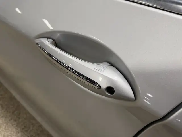 2013 BMW 5-Series 528i xDrive - BLUETOOTH - BACKUP CAMERA - SIDE - Photo 27