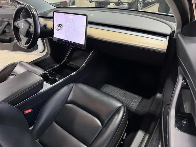 2020 Tesla Model 3 Standard Range Plus RWD - BLUETOOTH - NAVIGAT - Photo 12
