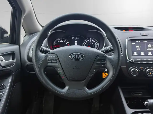 2018 Kia Forte LX  | CLEAN CARFAX | BACK-UP CAM | BLUETOOTH | AP - Photo 15