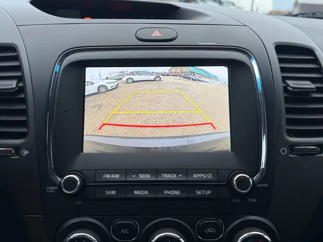 2018 Kia Forte LX  | CLEAN CARFAX | BACK-UP CAM | BLUETOOTH | AP - Photo 19