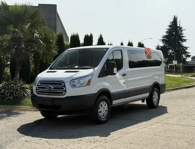 2017 Ford Transit 150 XLT 4X4 8 Passenger Cargo Van - Photo 3