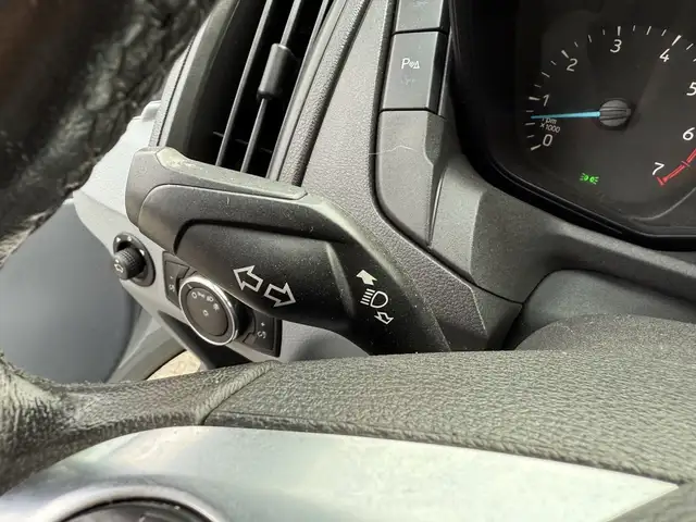 2017 Ford Transit 150 XLT 4X4 8 Passenger Cargo Van - Photo 26