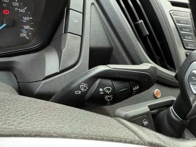 2017 Ford Transit 150 XLT 4X4 8 Passenger Cargo Van - Photo 27