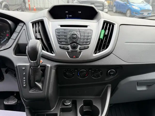 2017 Ford Transit 150 XLT 4X4 8 Passenger Cargo Van - Photo 31