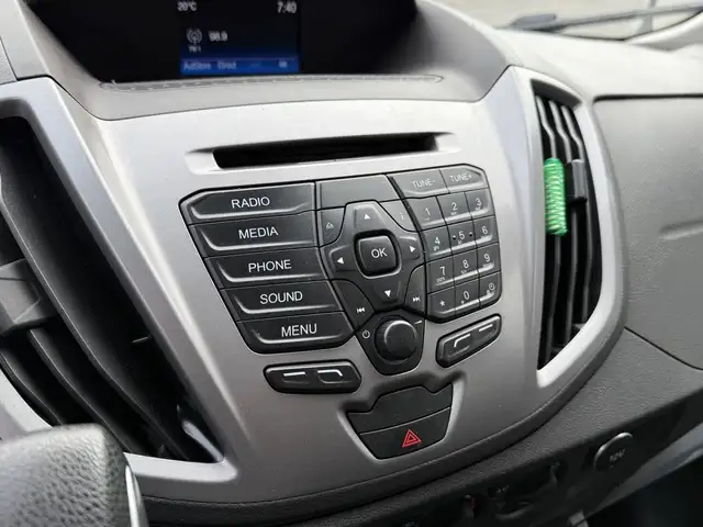 2017 Ford Transit 150 XLT 4X4 8 Passenger Cargo Van - Photo 36