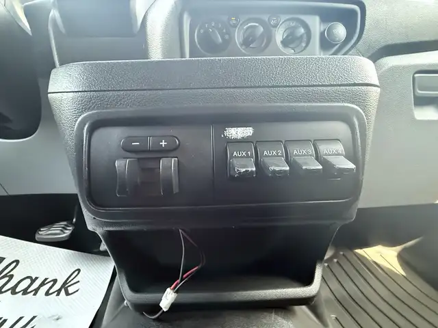 2017 Ford Transit 150 XLT 4X4 8 Passenger Cargo Van - Photo 40