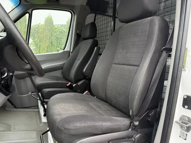 2016 Mercedes-Benz Sprinter 2500 Cargo Van - Photo 26