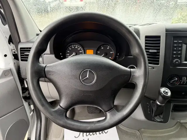 2016 Mercedes-Benz Sprinter 2500 Cargo Van - Photo 28