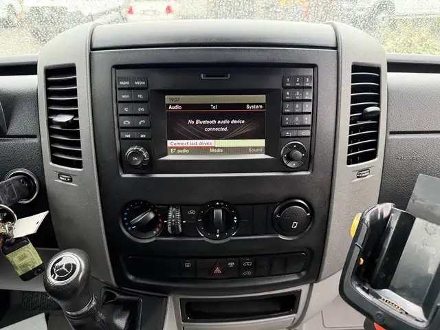 2016 Mercedes-Benz Sprinter 2500 Cargo Van - Photo 33