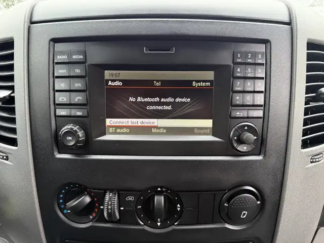 2016 Mercedes-Benz Sprinter 2500 Cargo Van - Photo 34