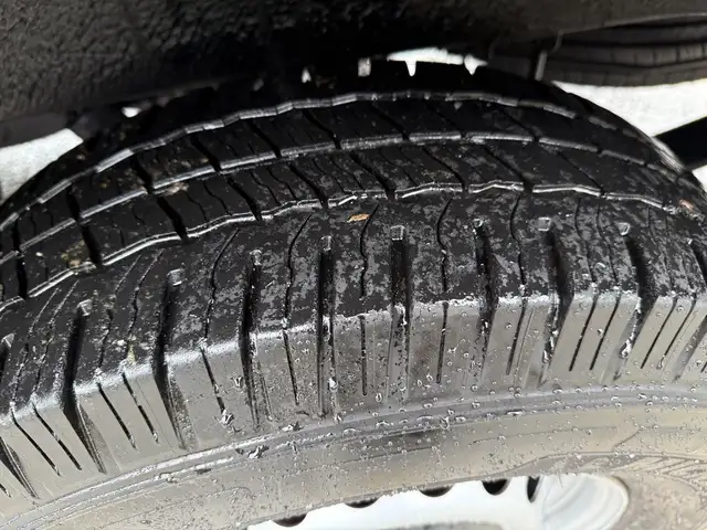 2016 Mercedes-Benz Sprinter 2500 Cargo Van - Photo 44