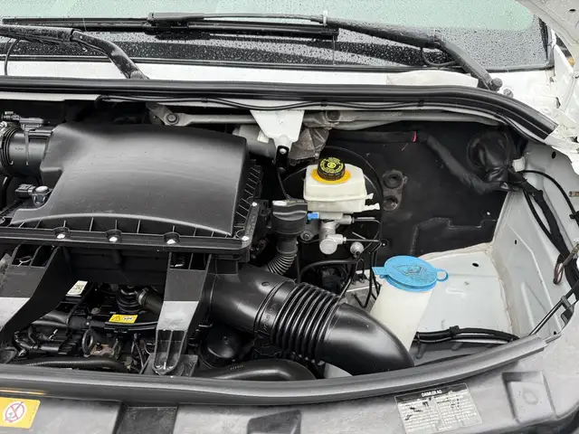 2016 Mercedes-Benz Sprinter 2500 Cargo Van - Photo 49