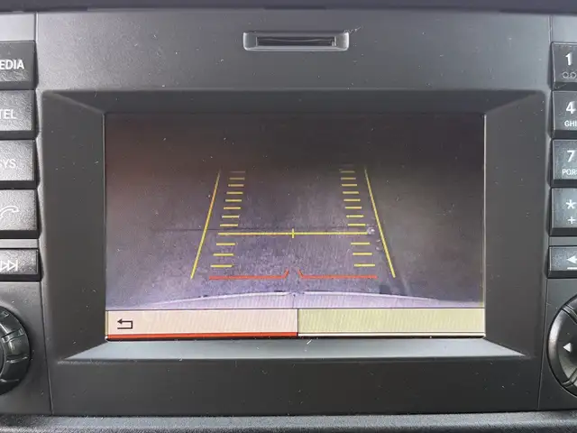 2017 Mercedes-Benz Sprinter 2500 4X4 Cargo Van with Rear Shelvin - Photo 38