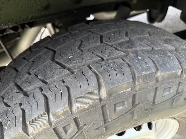 2017 Mercedes-Benz Sprinter 2500 4X4 Cargo Van with Rear Shelvin - Photo 52