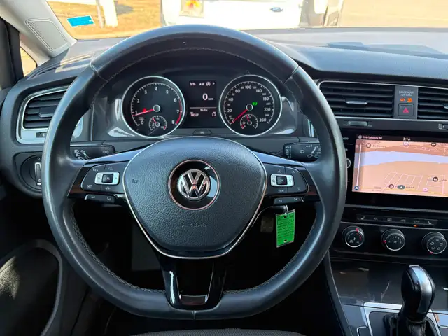 2021 Volkswagen Golf Comfortline AC! Navigation! Backup Camera! - Photo 13