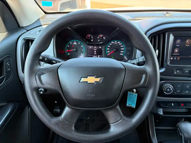 2022 Chevrolet Colorado WT Truck Cap! Backup Camera! - Photo 14