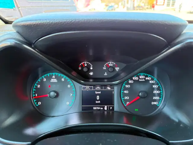 2022 Chevrolet Colorado WT Truck Cap! Backup Camera! - Photo 15