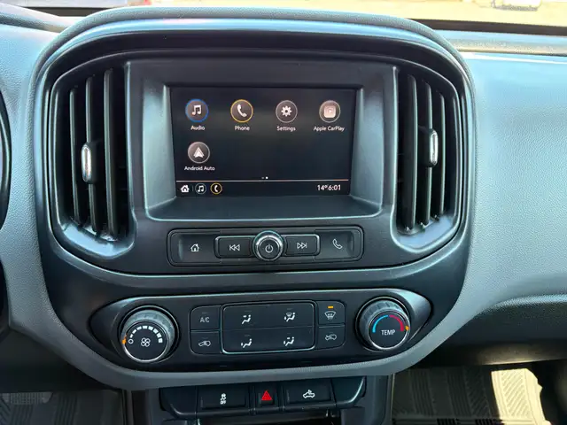 2022 Chevrolet Colorado WT Truck Cap! Backup Camera! - Photo 16